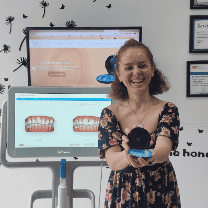 Uzman dr. ozlem aylikci Drozlemorto Invisalign seffaf plak uzmani