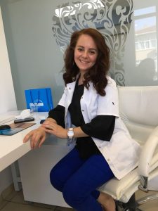 Ozlem Aylikci 24
